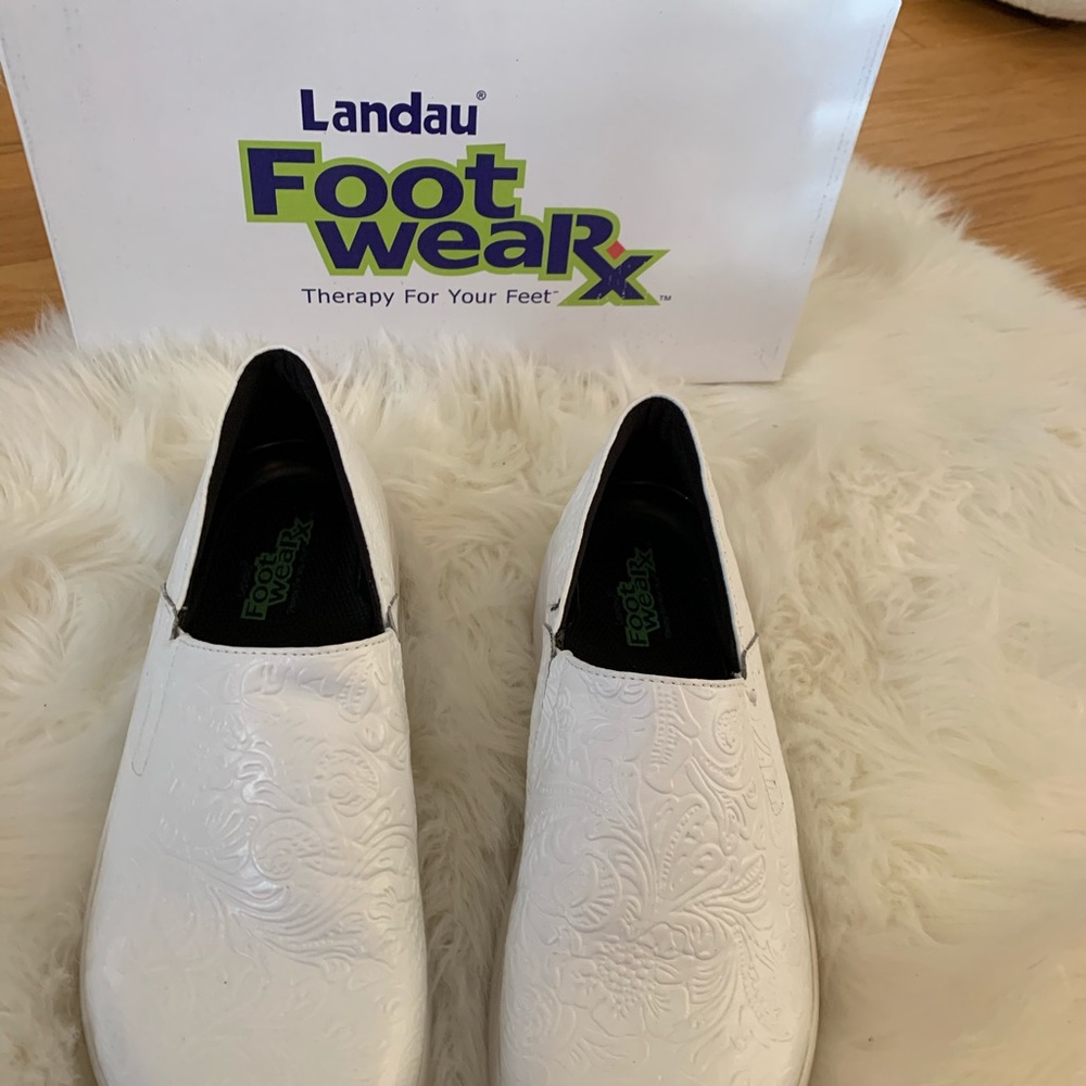 Nurses’ Shoes, worn once(graduation)